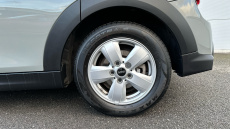 MINI Hatchback 1.5 Cooper Classic 5dr Petrol Hatchback